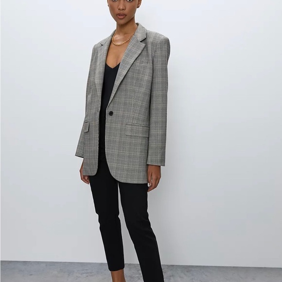 Aritzia Jackets & Blazers - ARITZIA Babaton oversized plaid Blazer. Size L